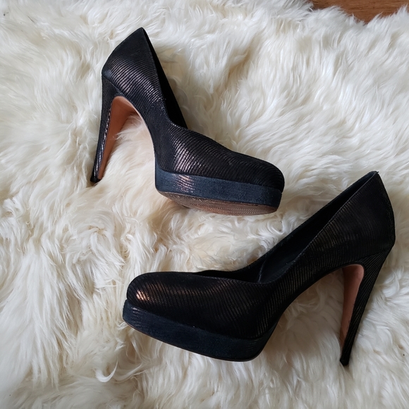 Rebecca Minkoff Platform Metallic Textured Heels - Picture 4 of 8